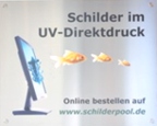 Schilder und Beschriftungen